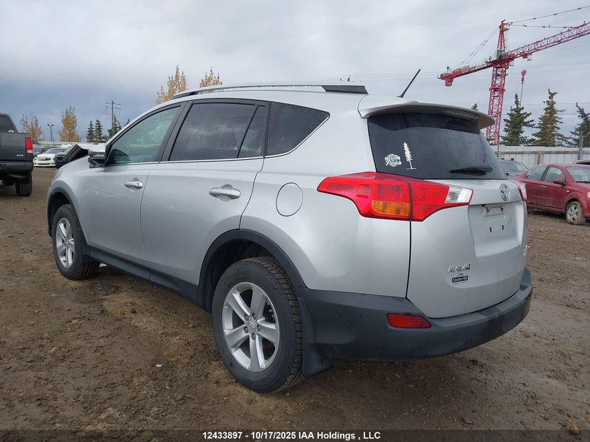 2T3RFREV4EW198888 2014 TOYOTA RAV 4 photo no. 3