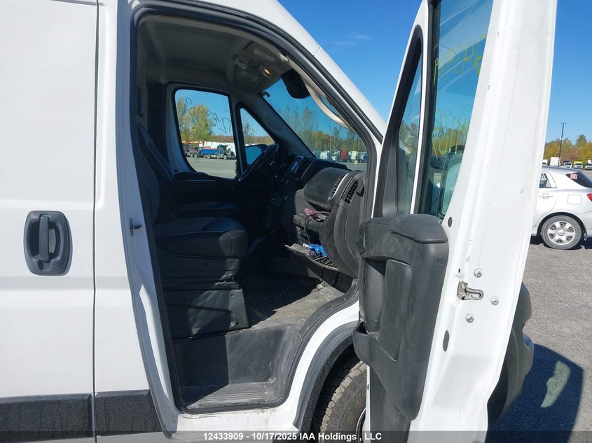 3C6LRVDG9PE524165 2023 RAM PROMASTER CITY photo no. 5