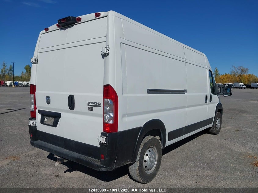 3C6LRVDG9PE524165 2023 RAM PROMASTER CITY photo no. 6