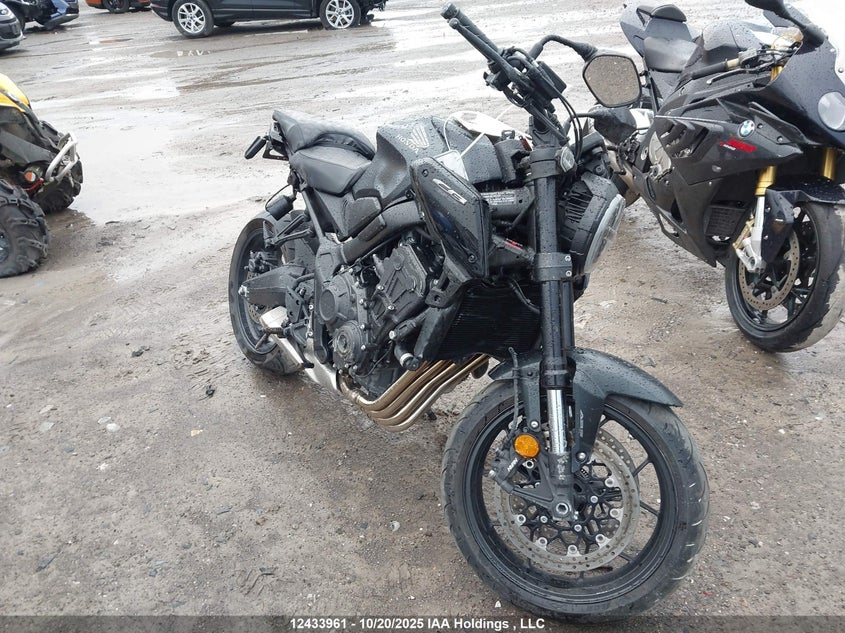 MLHRH026XP5400594 HONDA CB650 Photo 1