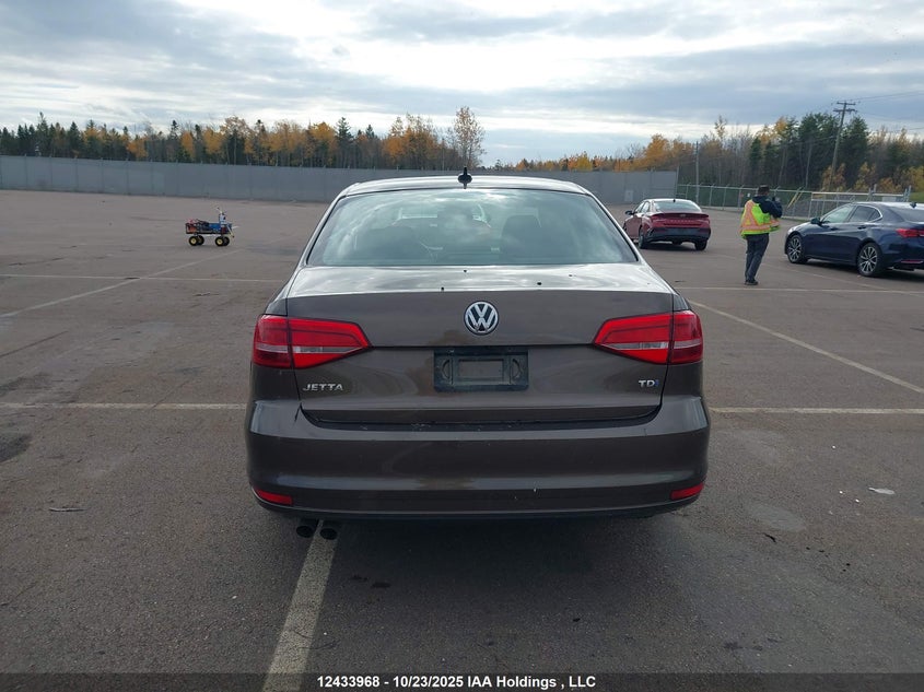 2015 Volkswagen Jetta 2.0 Tdi Comfortline VIN: 3VWWA7AJXFM224287 Lot: 12433968