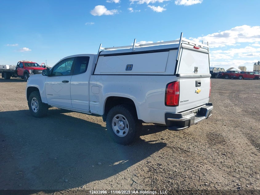 1GCHSBEAXL1166163 2020 CHEVROLET COLORADO photo no. 3
