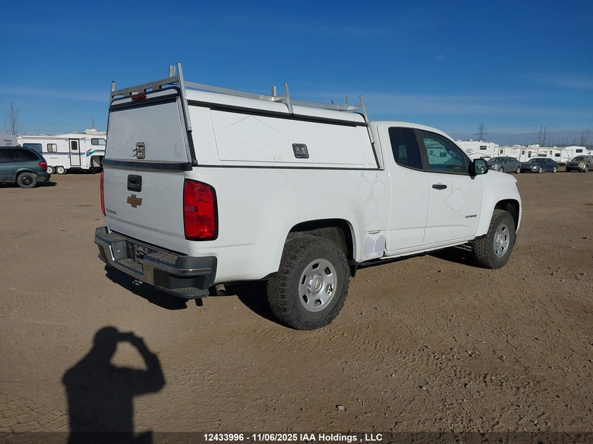 1GCHSBEAXL1166163 2020 CHEVROLET COLORADO photo no. 4