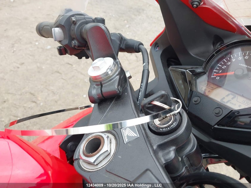 MLHNC5125F5100078 2015 HONDA CBR photo no. 11