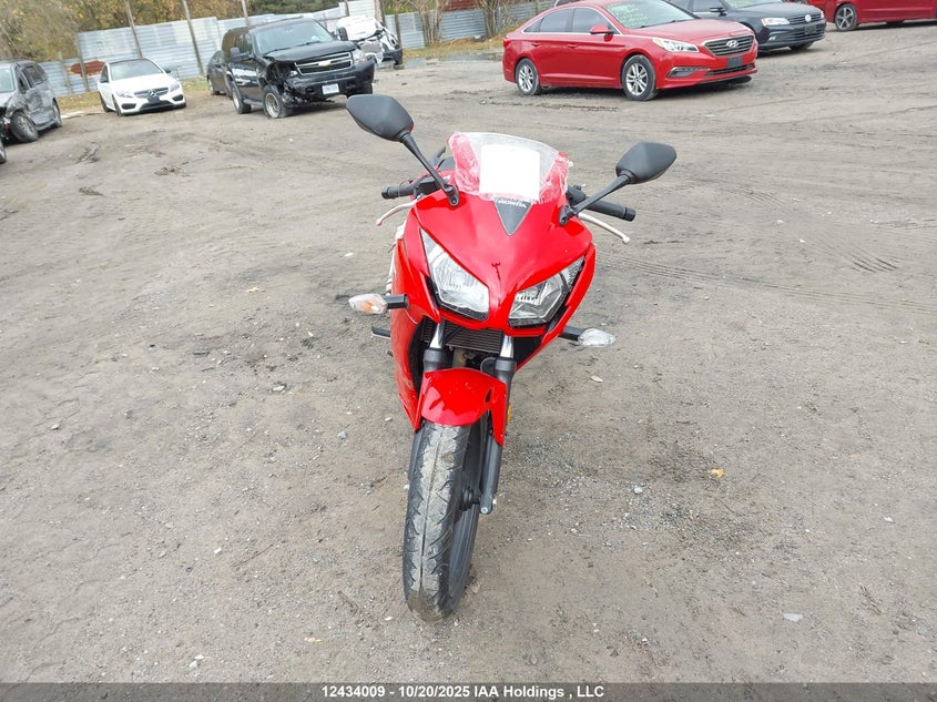 MLHNC5125F5100078 2015 HONDA CBR photo no. 5