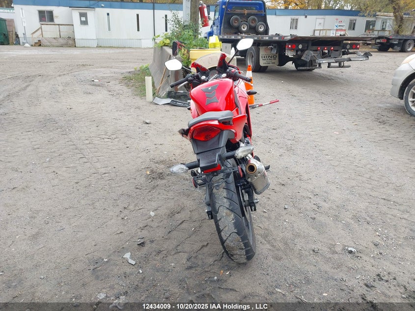 MLHNC5125F5100078 2015 HONDA CBR photo no. 6