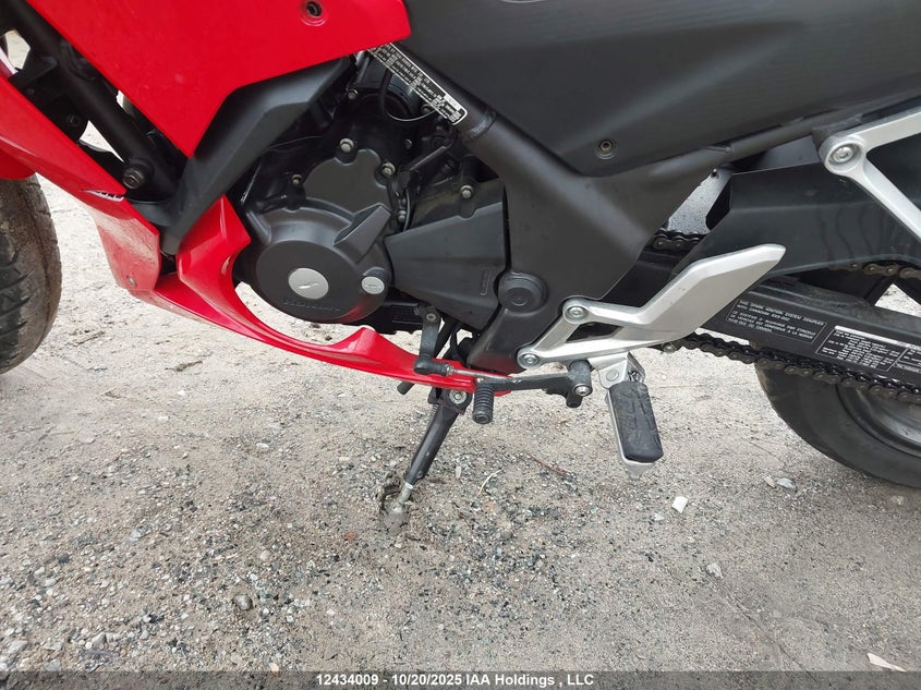 MLHNC5125F5100078 2015 HONDA CBR photo no. 9