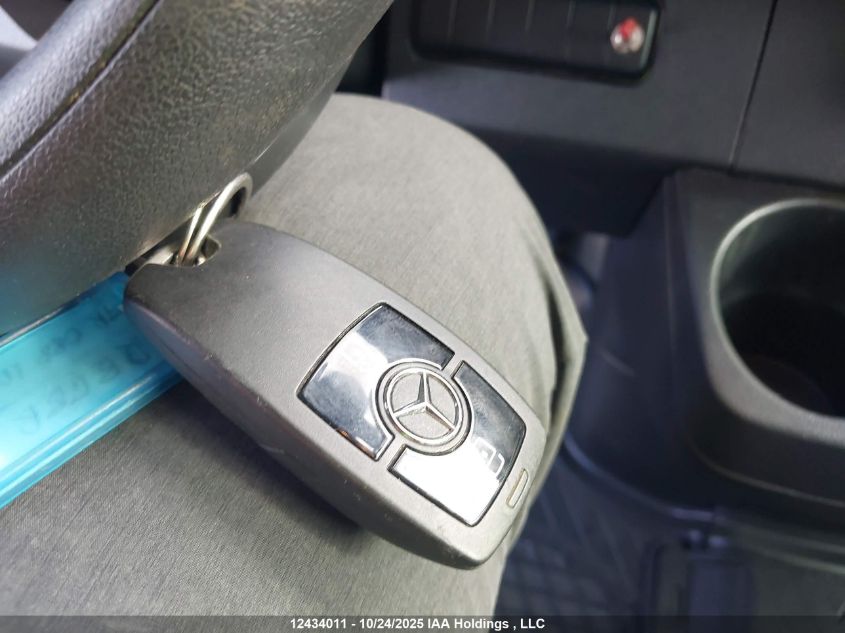 2022 Mercedes-Benz Sprinter 4500 Standard Roof V6 VIN: W1Y4ECHY6NP460028 Lot: 12434011