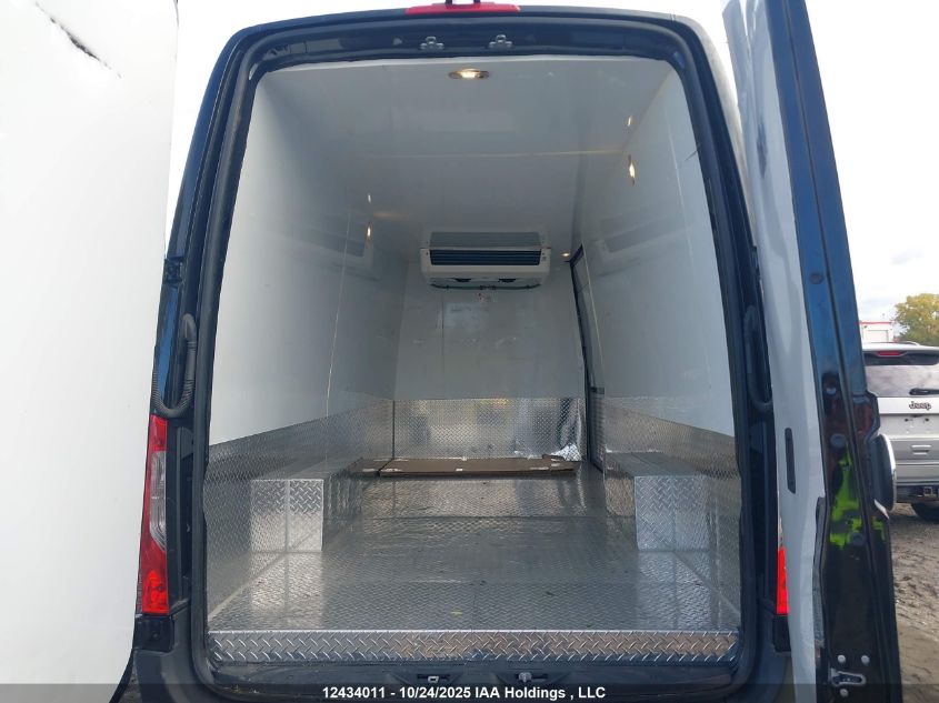 2022 Mercedes-Benz Sprinter 4500 Standard Roof V6 VIN: W1Y4ECHY6NP460028 Lot: 12434011