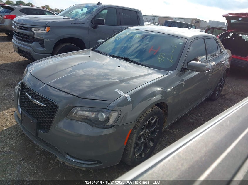 2018 Chrysler 300, Викрадення, IAAI, VIN 2C3CCAGG7JH250608 — фото 2