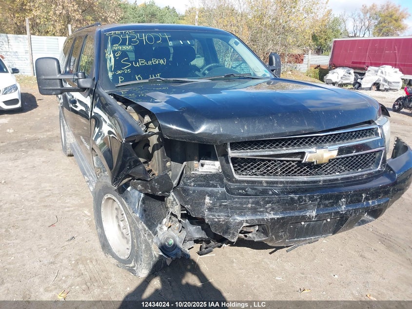 1GNWKLEG4BR149335 2011 CHEVROLET SUBURBAN photo no. 12