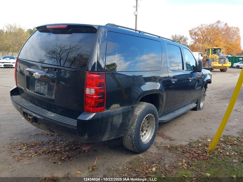 1GNWKLEG4BR149335 2011 CHEVROLET SUBURBAN photo no. 4
