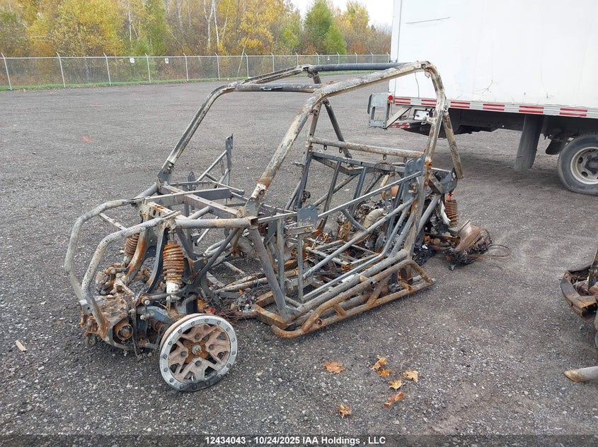 3JB1GAP48JK002879 2018 CAN-AM/ BRP MAVERICK photo no. 2