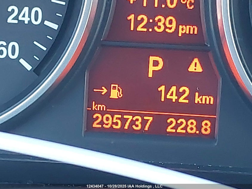 2007 BMW 328I VIN: WBAVA33597KX74822 Lot: 12434047