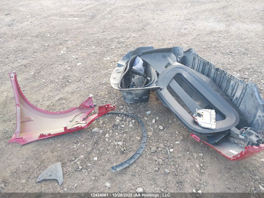 2023 Tesla Model Y Long Range VIN: LRWYGDEE7PC163339 Lot: 12434061