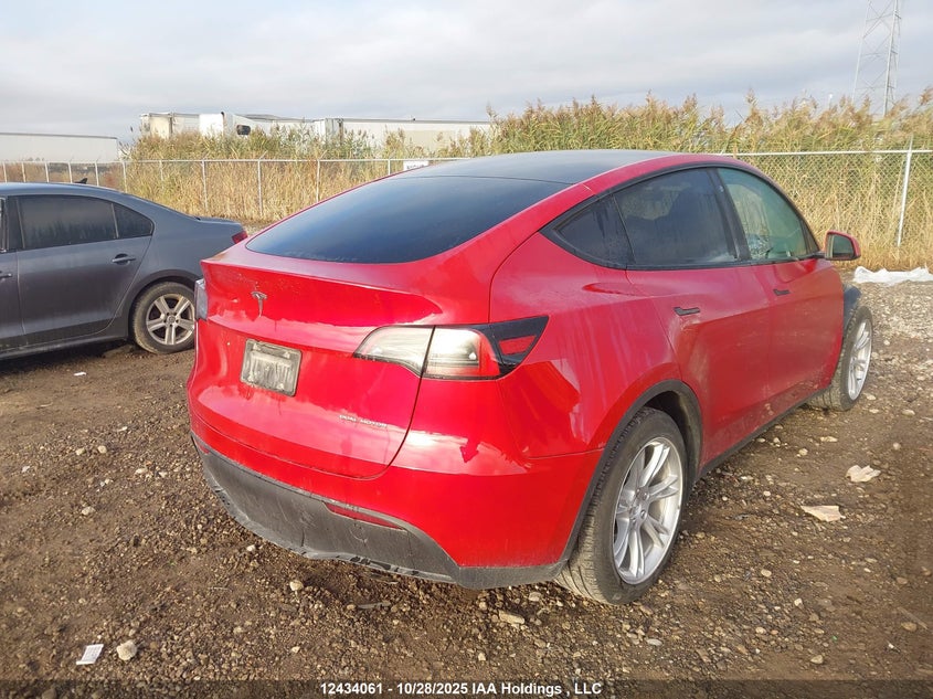 LRWYGDEE7PC163339 2023 TESLA MODEL Y photo no. 4