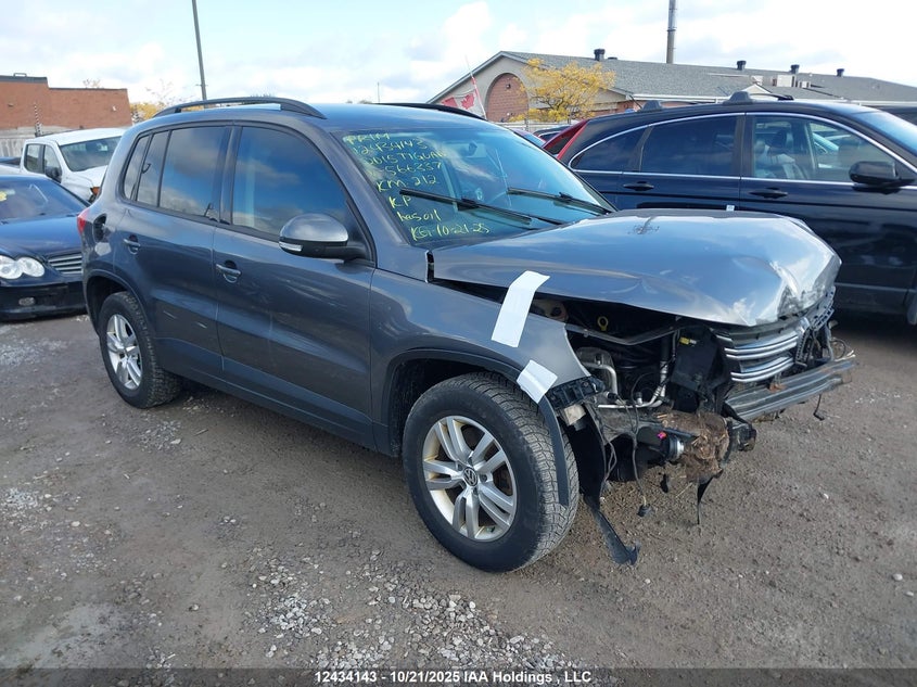 WVGJV7AX8FW566337 2015 VOLKSWAGEN TIGUAN photo no. 3