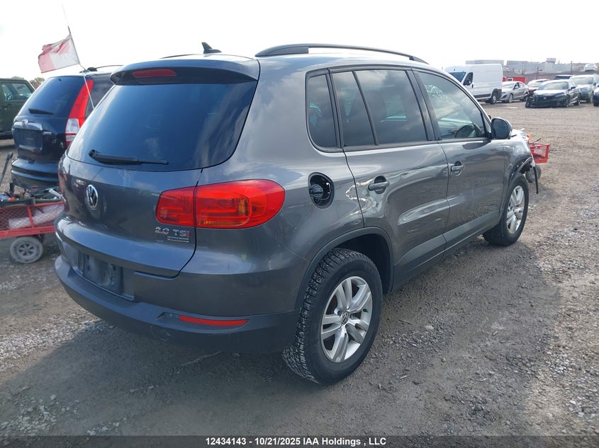 WVGJV7AX8FW566337 2015 VOLKSWAGEN TIGUAN photo no. 4
