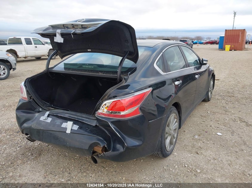 1N4AL3AP6FN373859 2015 NISSAN ALTIMA photo no. 4