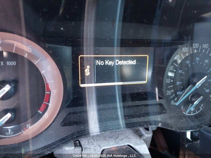 3FA6P0H73JR250802 2018 FORD FUSION photo no. 15