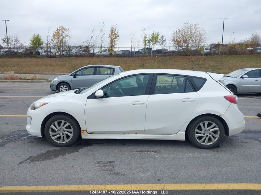 JM1BL1L70C1620280 2012 MAZDA 3 photo no. 14