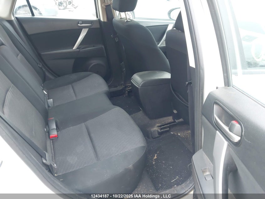 JM1BL1L70C1620280 2012 MAZDA 3 photo no. 8