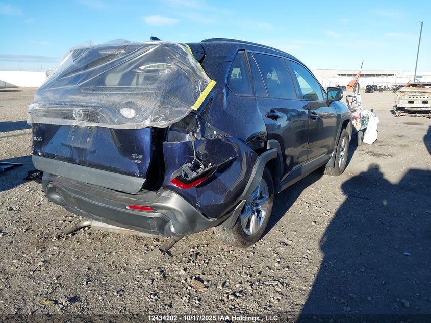 2T3R1RFV8MW232911 2021 TOYOTA RAV 4 photo no. 4