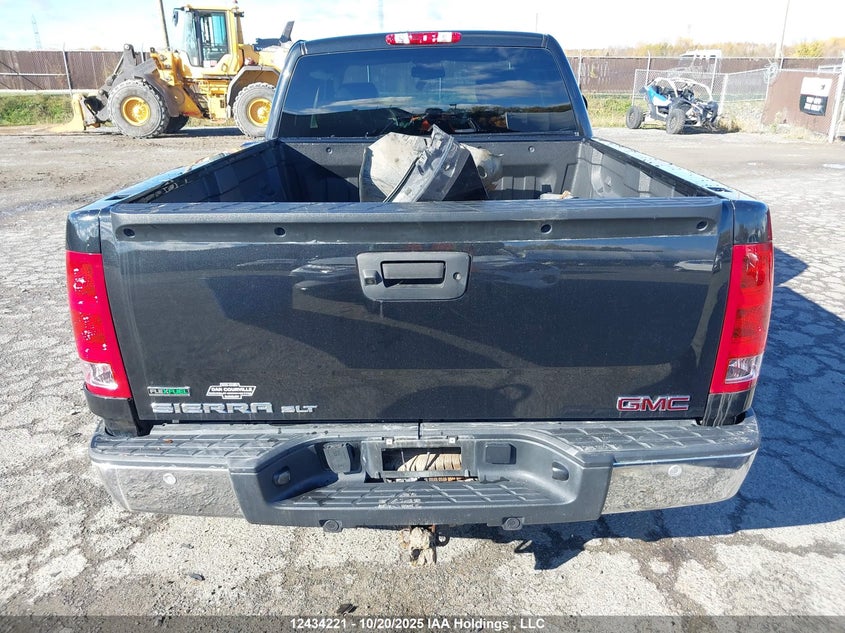 1GTSKWE35AZ243776 2010 GMC SIERRA photo no. 17