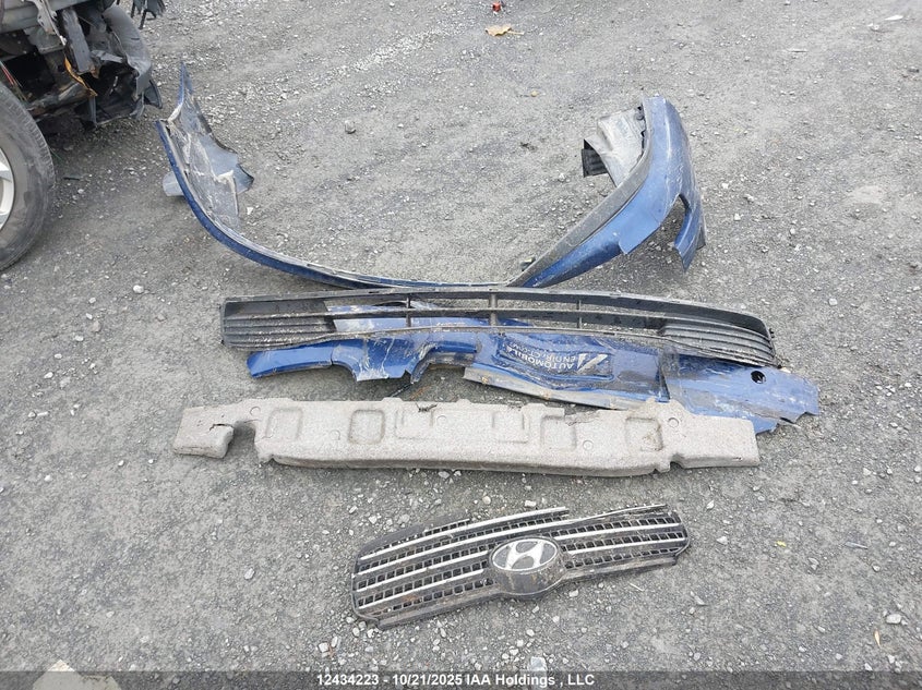 2006 Hyundai Accent Gls VIN: KMHCN45C36U024038 Lot: 12434223