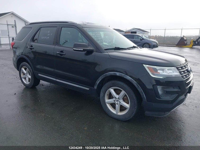 FORD EXPLORER XLT
