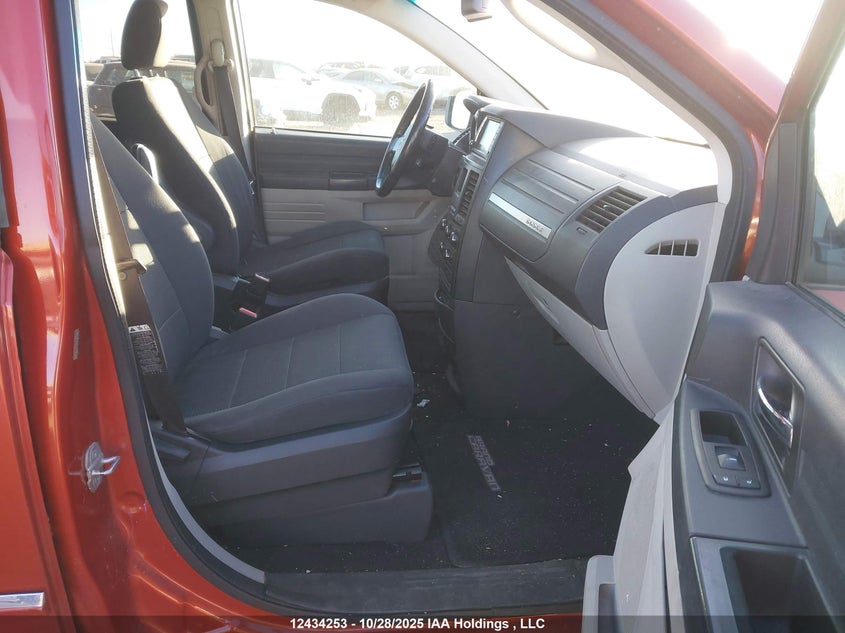 2D8HN44P08R808600 2008 DODGE CARAVAN photo no. 5