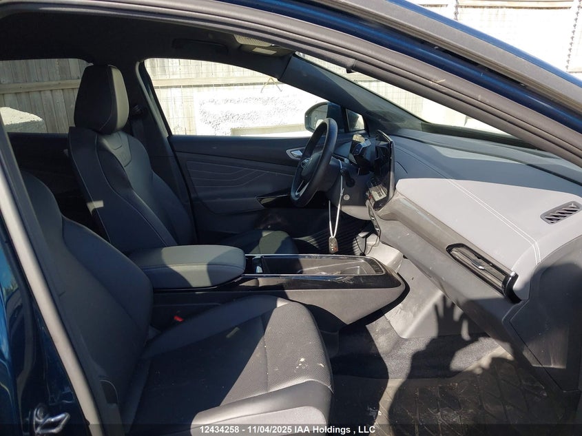 1V23MPE88PC014986 2023 VOLKSWAGEN ID.4 photo no. 5