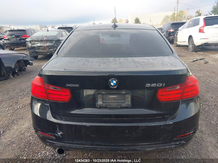 WBA3C3C55EF986320 2014 BMW 3ER photo no. 16