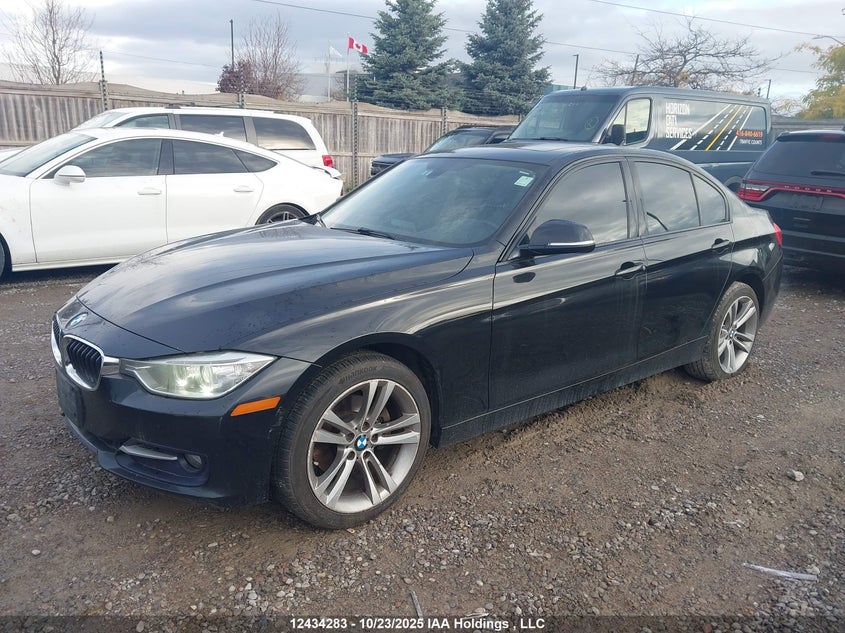 WBA3C3C55EF986320 2014 BMW 3ER photo no. 2