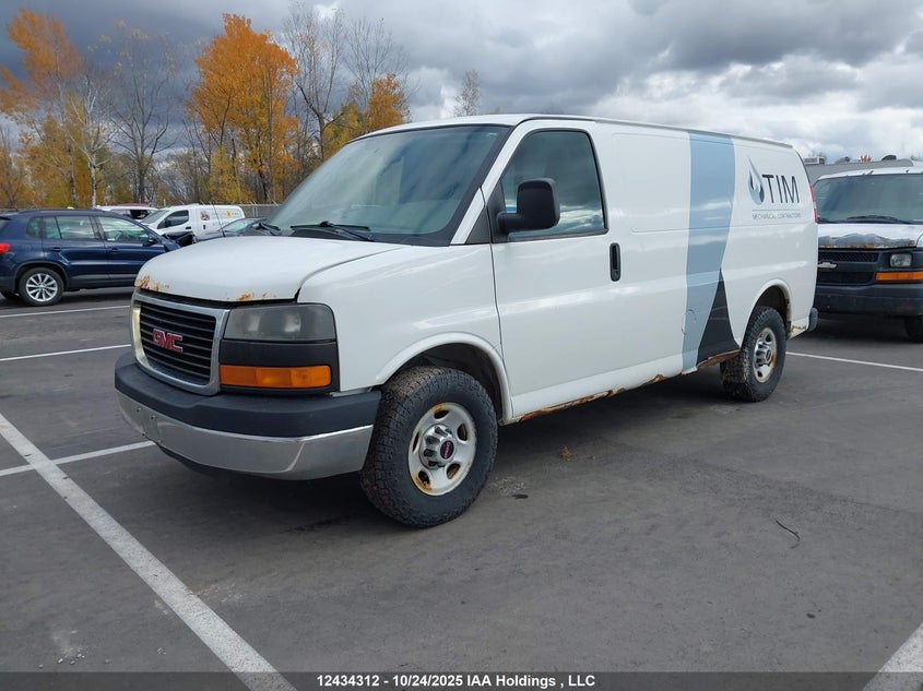 1GTW7FCA6C1150495 2012 GMC SAVANA photo no. 2