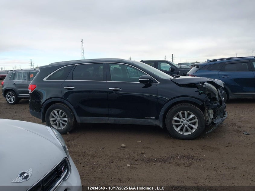 5XYPGDA5XHG330701 2017 KIA SORENTO photo no. 14