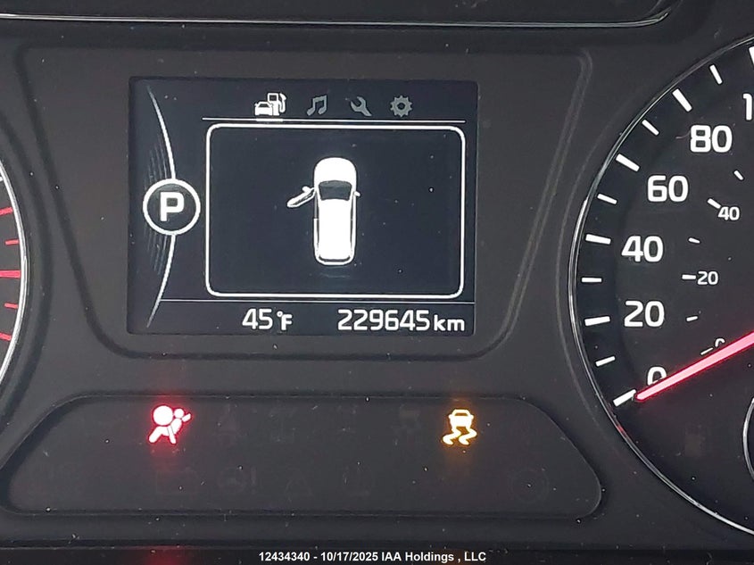 5XYPGDA5XHG330701 2017 KIA SORENTO photo no. 16