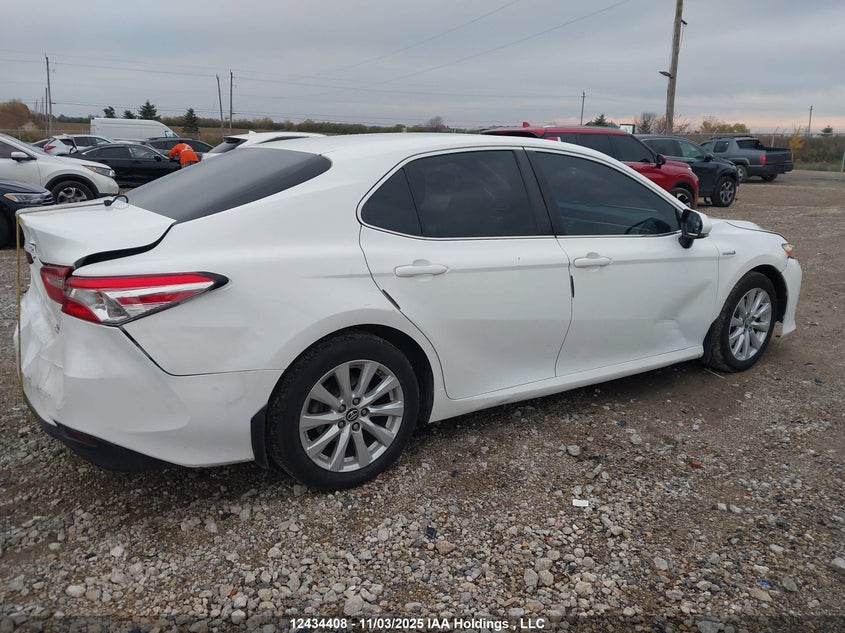 4T1B31HK6JU002935 2018 TOYOTA CAMRY photo no. 13