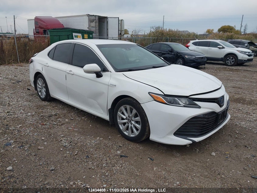 4T1B31HK6JU002935 2018 TOYOTA CAMRY photo no. 13