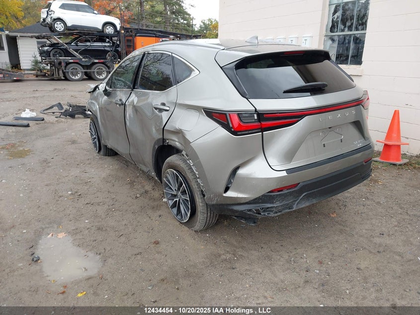 2T2GKCEZ4RC030134 2024 LEXUS NX photo no. 3