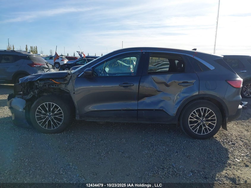 1FMCU0KZ2NUB55609 2022 FORD  photo no. 15