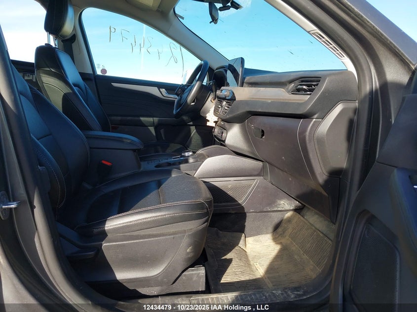 1FMCU0KZ2NUB55609 2022 FORD  photo no. 5
