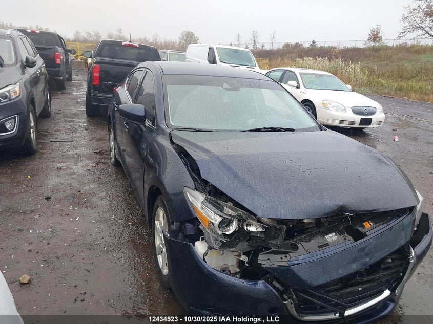 3MZBN1V79JM255831 2018 Mazda Mazda3 auction photo 1