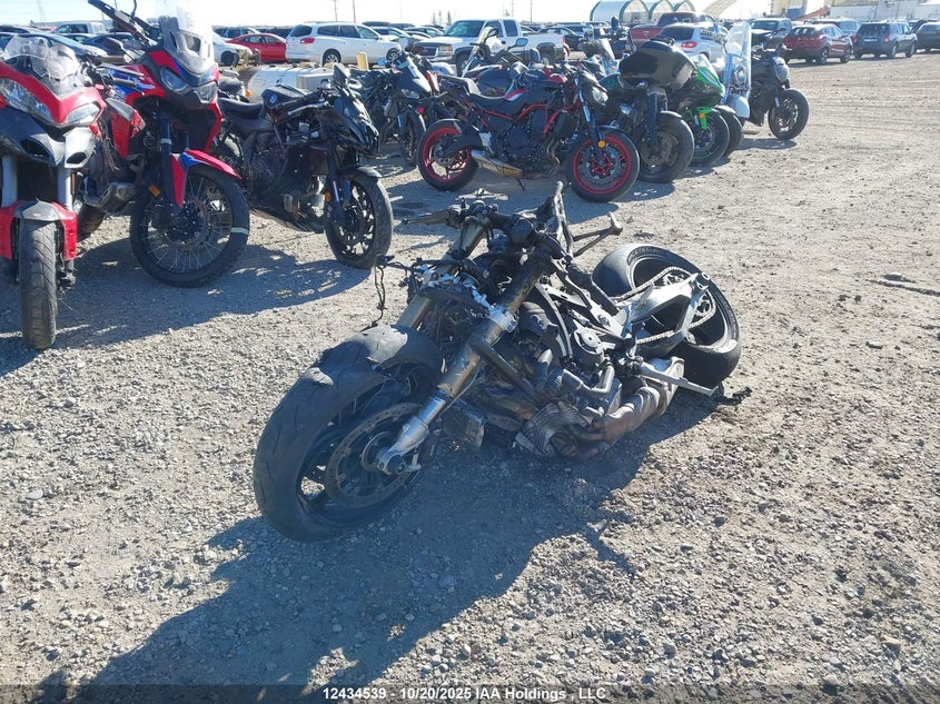 WB10P2303S6L65613 2025 BMW S 1000 photo no. 2