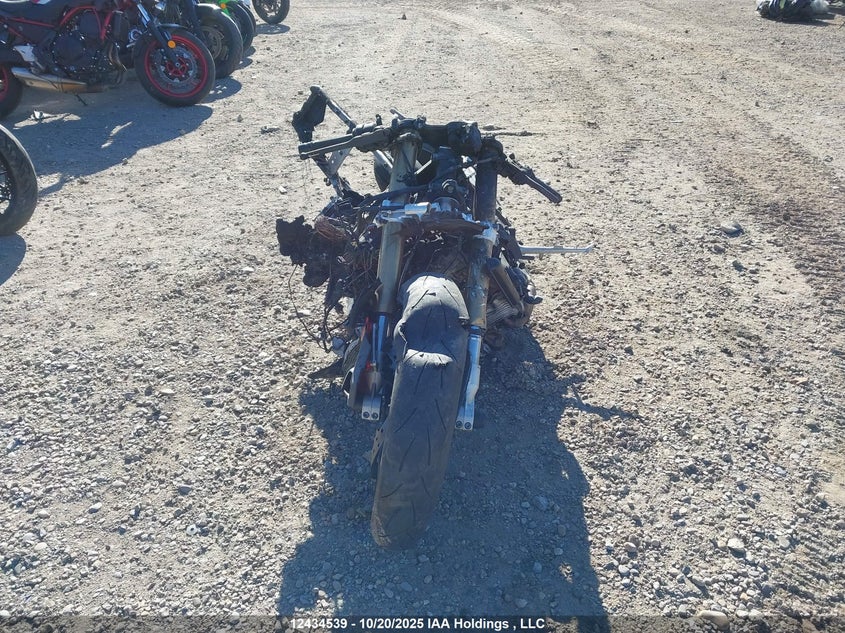 WB10P2303S6L65613 2025 BMW S 1000 photo no. 5