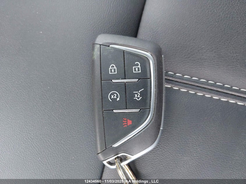 3GYK3EMR0SS193214 2025 CADILLAC OPTIQ photo no. 11