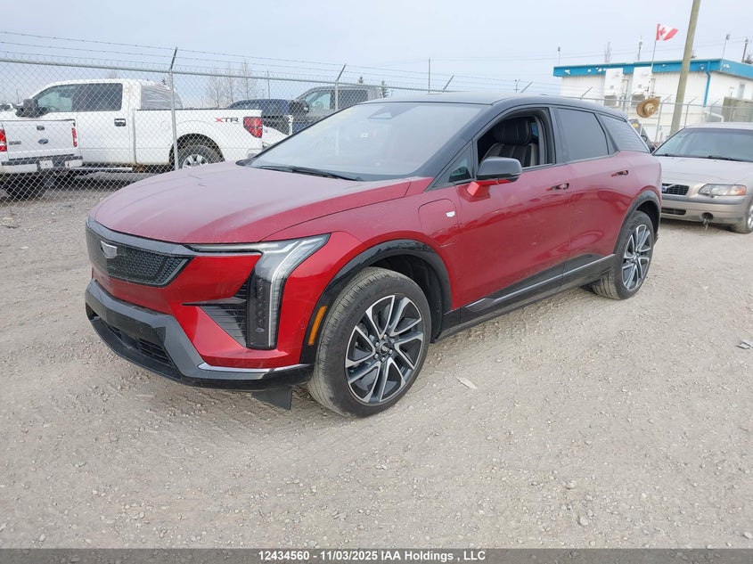3GYK3EMR0SS193214 2025 CADILLAC OPTIQ photo no. 2