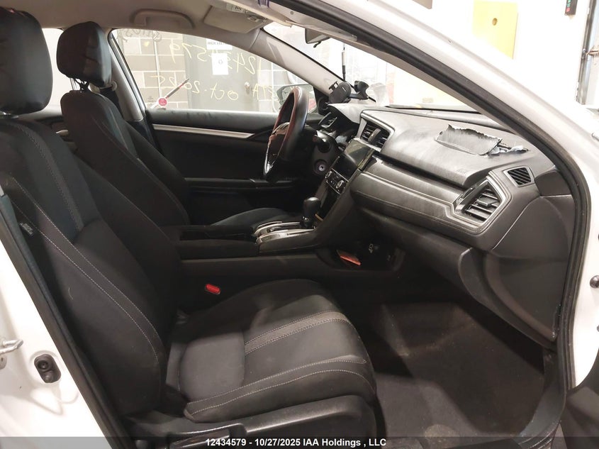 2HGFC2F51JH043583 2018 HONDA CIVIC photo no. 5