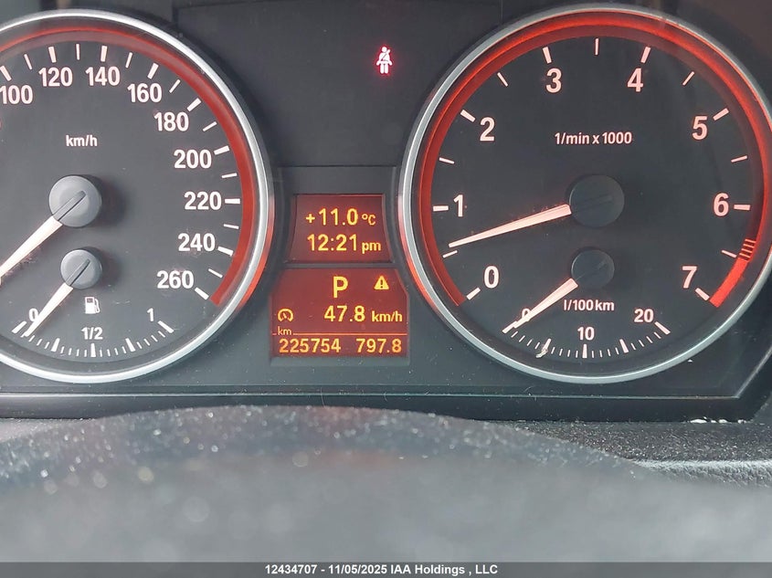 2007 BMW 323I VIN: WBAVH13517KC98214 Lot: 12434707