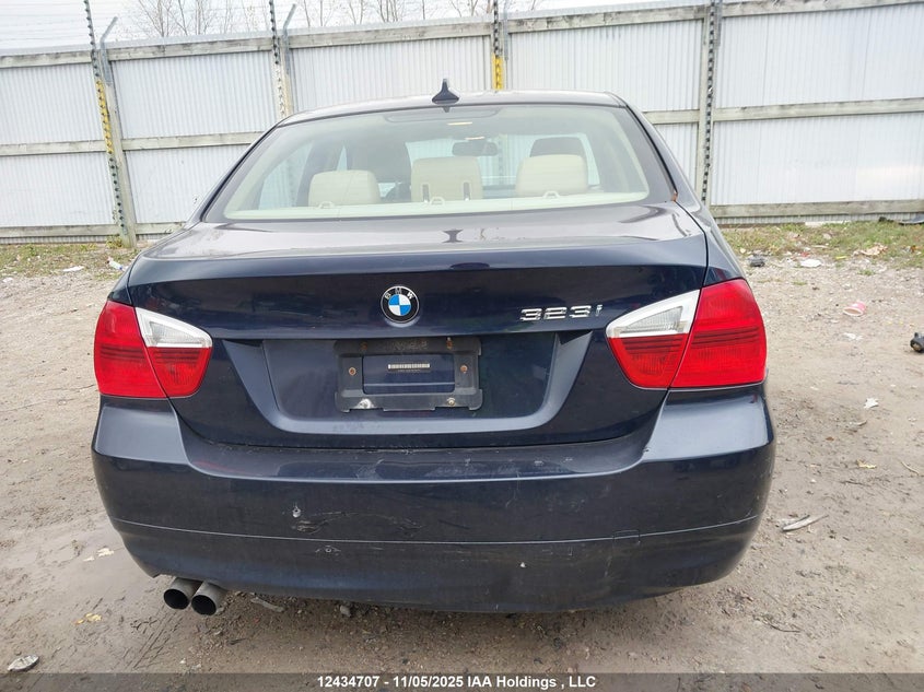 2007 BMW 323I VIN: WBAVH13517KC98214 Lot: 12434707